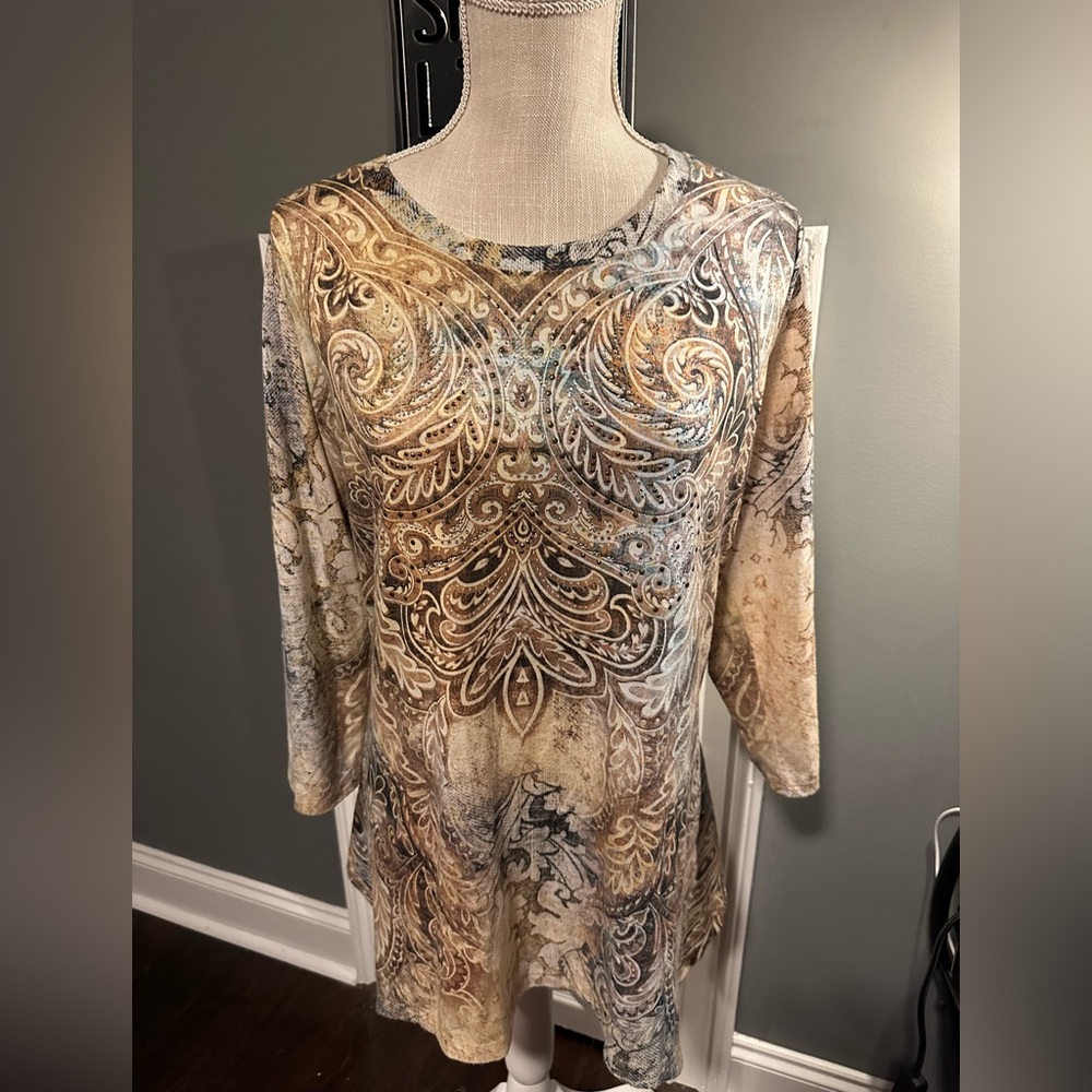 Closet Full Tunic Top Size XXL